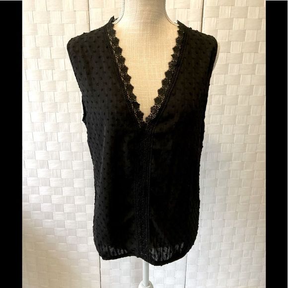 Floral Blooming Top Small NWT - Picture 3 of 5